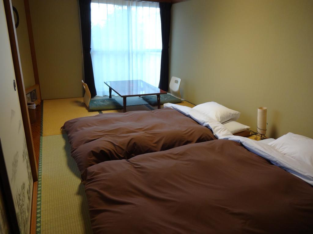 Ryokan Izuna Atami  Zewnętrze zdjęcie